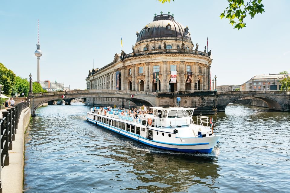 1-Hour Sightseeing River Cruises